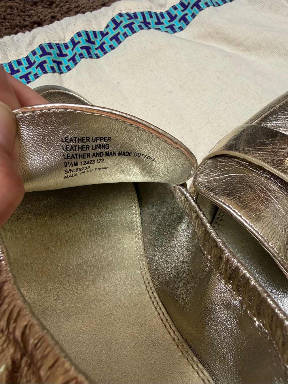 Tory Burch Ballet Loafers women size 9.5 in sparkling gold - Picture 6 of 6